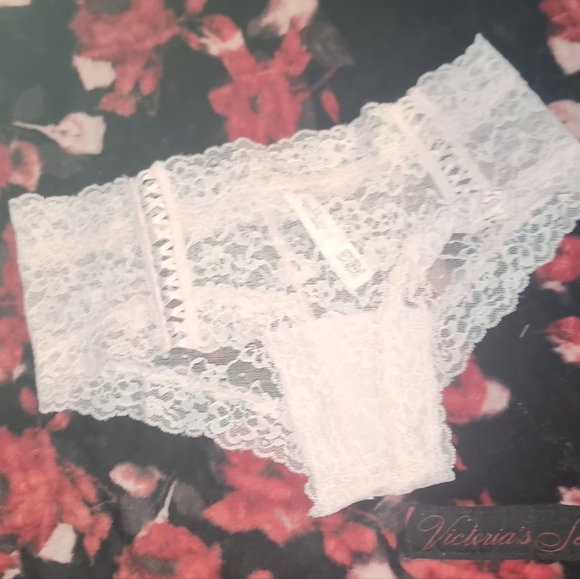 Victoria Secret Lace Cheeky Set Size XXL NIP - Picture 10 of 14
